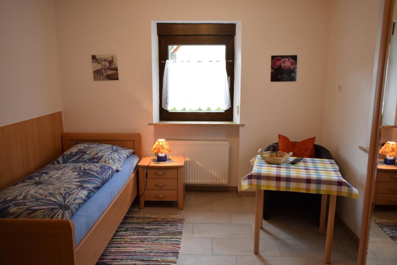 Gaestehaus Grau Egloffstein Екстер'єр фото